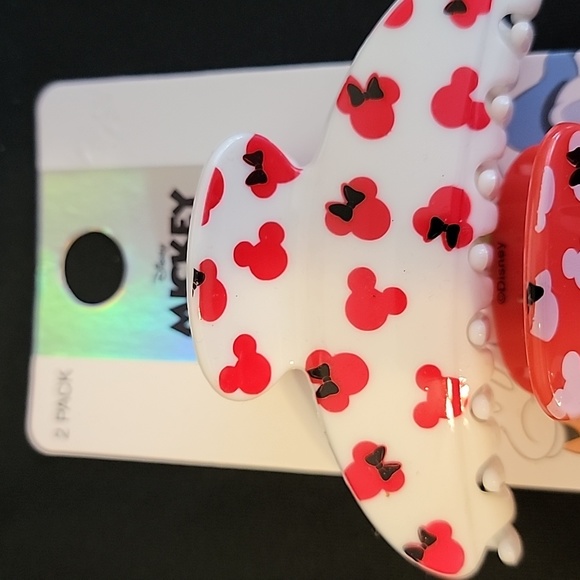 NWT! Disney Mickey Minnie Mouse Claw Hair Clips 2 pack 2 piece set - Picture 3 of 5